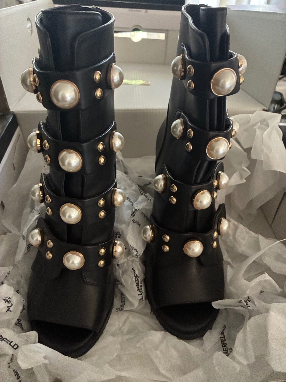 Karl Lagerfeld Heels Booties Brand New size 5.5 in Box